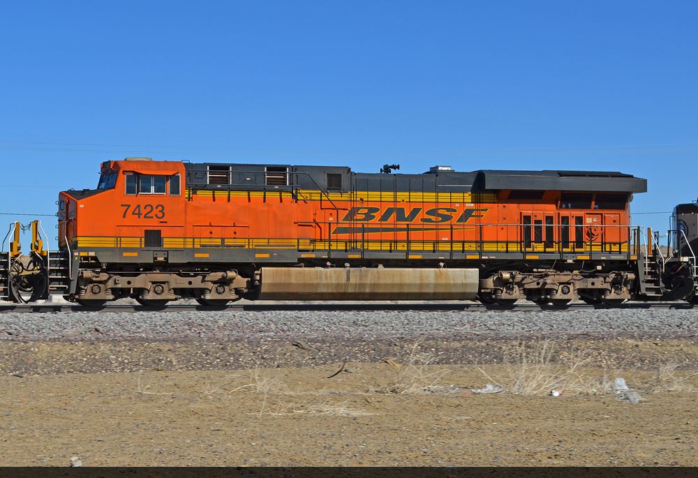 BNSF 7423